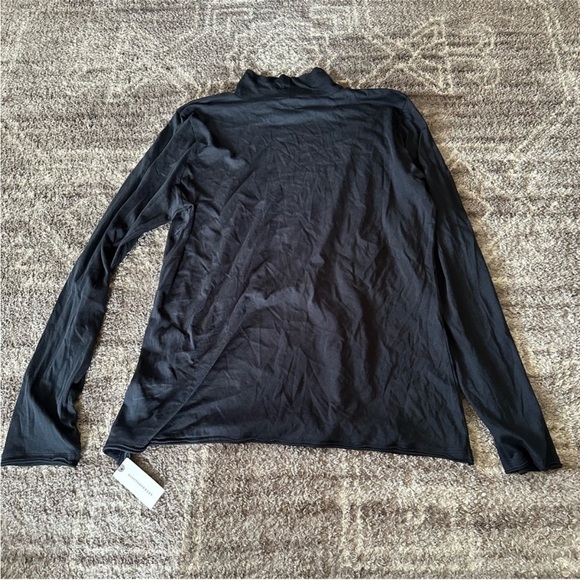 NWT By Anthropologie Turtleneck Long Sleeve Tee Lightweight Black XL - Picture 4 of 8